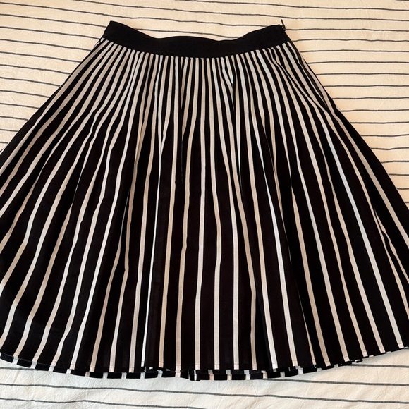 Maeve Dresses & Skirts - Maeve Black and White A-Line Skirt